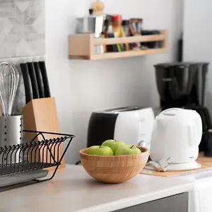 two-bedroom-modern-apt-10-min-from-city-center.hotels-of-thessaloniki.com/